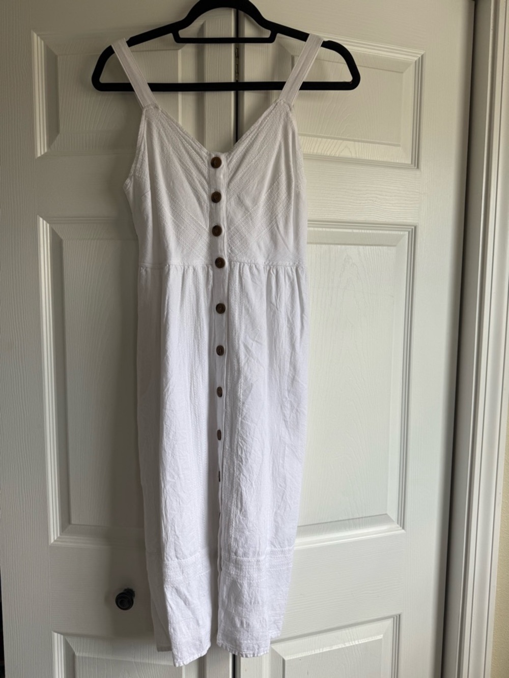 Universal Thread White Button-Front Midi Dress